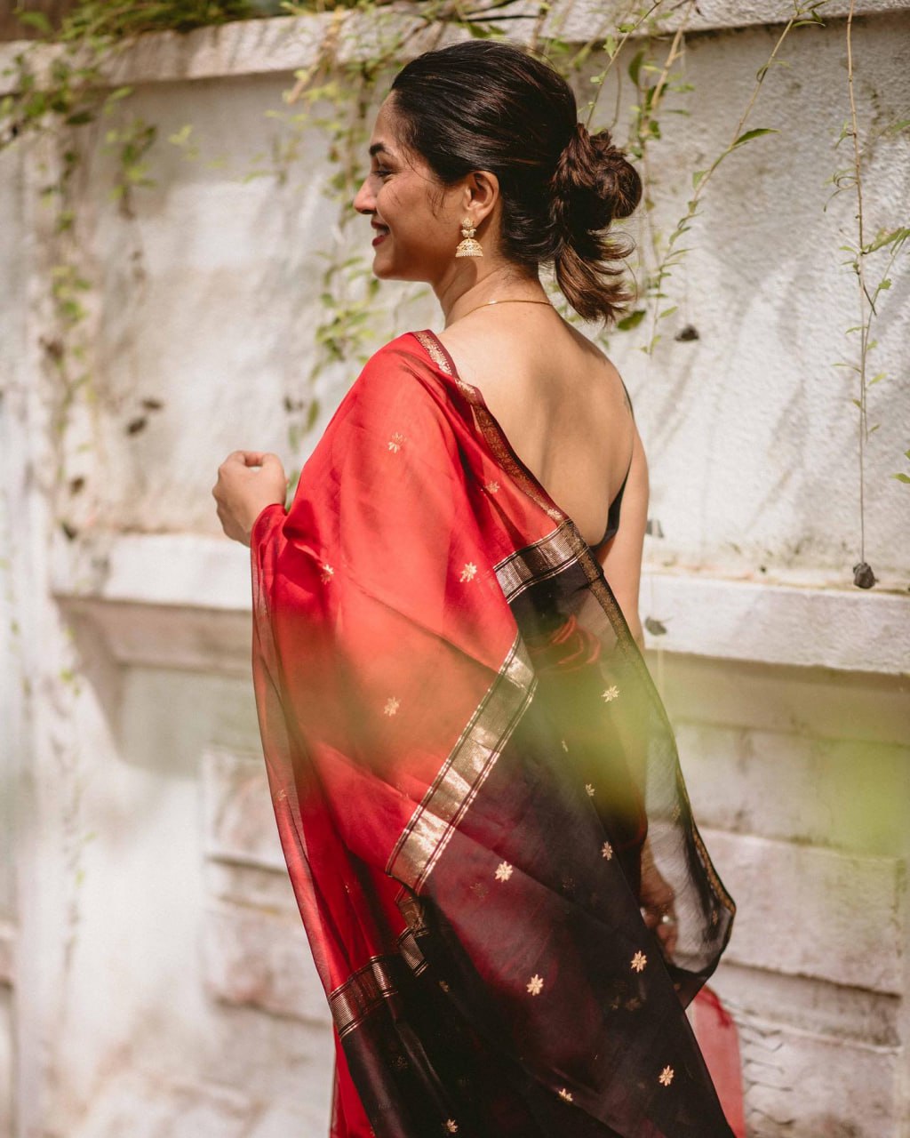Efflorescence Red Cotton Silk Saree