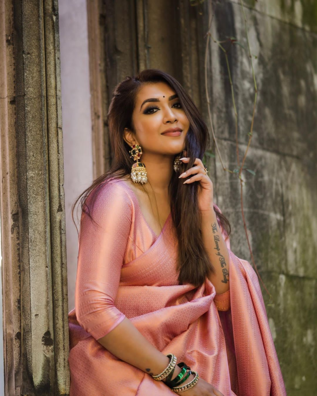 Bindu Peach Litchi Silk Saree With Attached Blouse