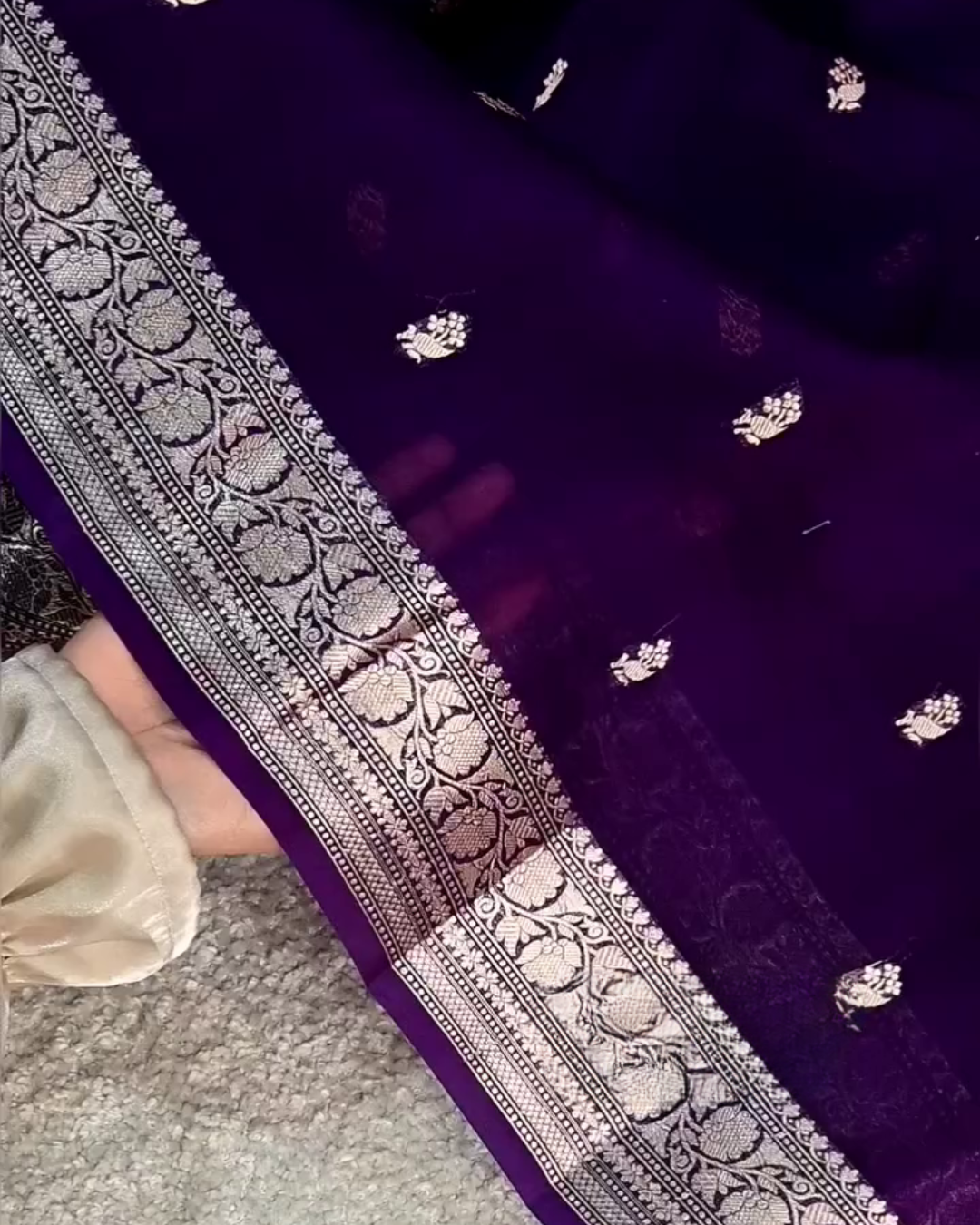 Pranvika - Purple Organza Semi Silk Saree with Silver Zari Pallu & Floral Border