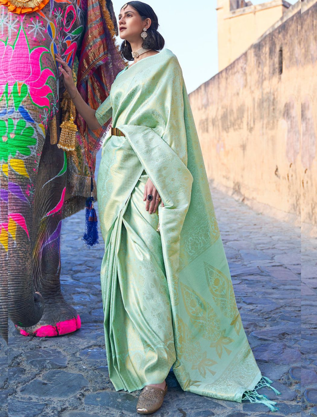 Aditi Pista Royal Traditional Kanjivaram Silk saree WIth Mesmorising Blouse Piece