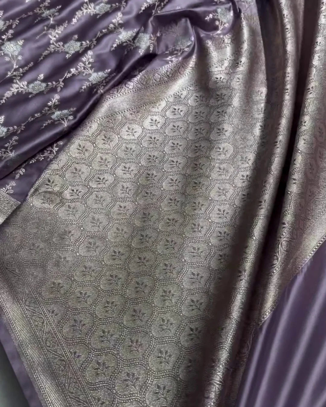 Eshani – Premium Lavender Banarasi Weave Saree