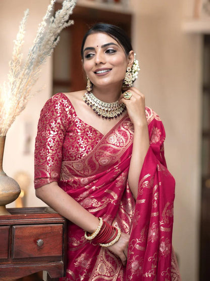 Hema RubyPink Banarasi Silk Saree WIth Fabulouse Blouse Piece