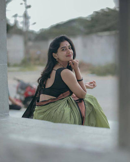Imbrication Pista Soft Silk Saree