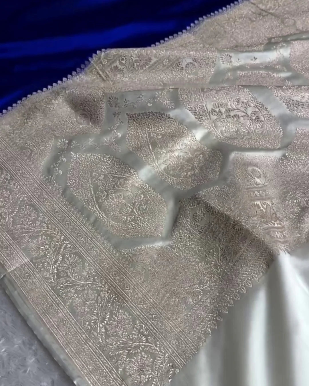 Mrinalini – Royal Blue Silver Heritage Banarasi Saree