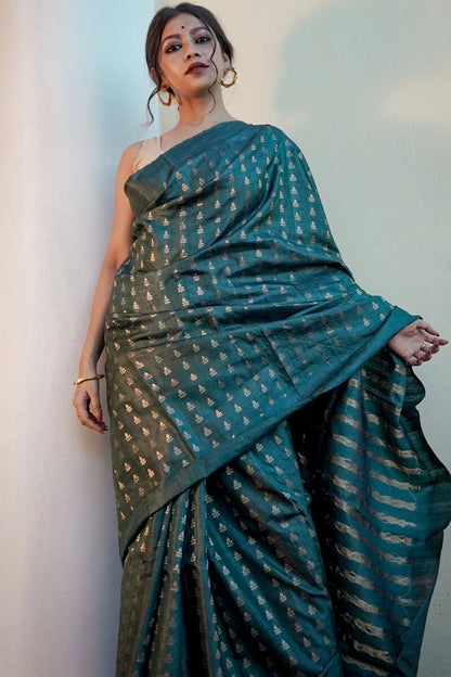 Fantabulous Rama Soft Silk Saree With Arresting Blouse Piece