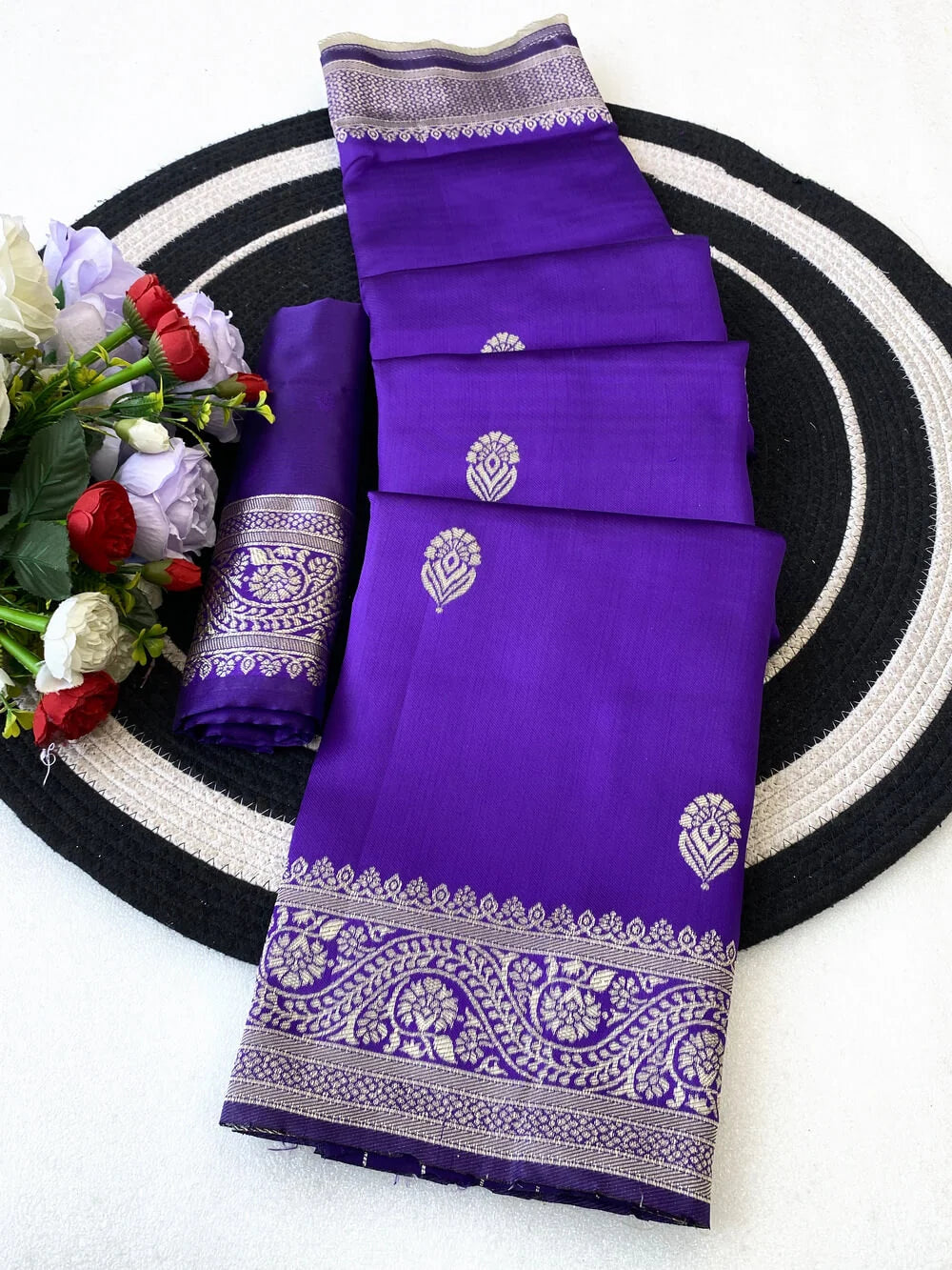 Splendorous Purple Soft Silk Saree With Elegant Blouse Piece