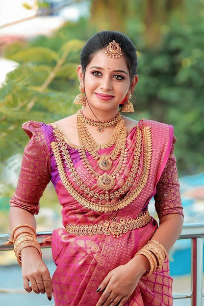 Desuetude Dark Pink Soft Silk Saree With Tempting Blouse Piece