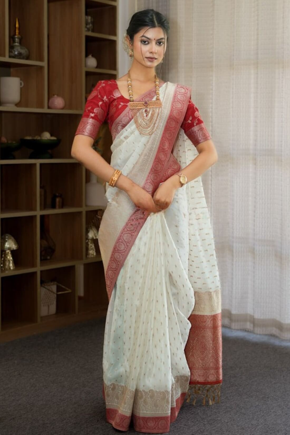 Admirable Off White Soft Silk Saree With Gossamer Blouse Piece