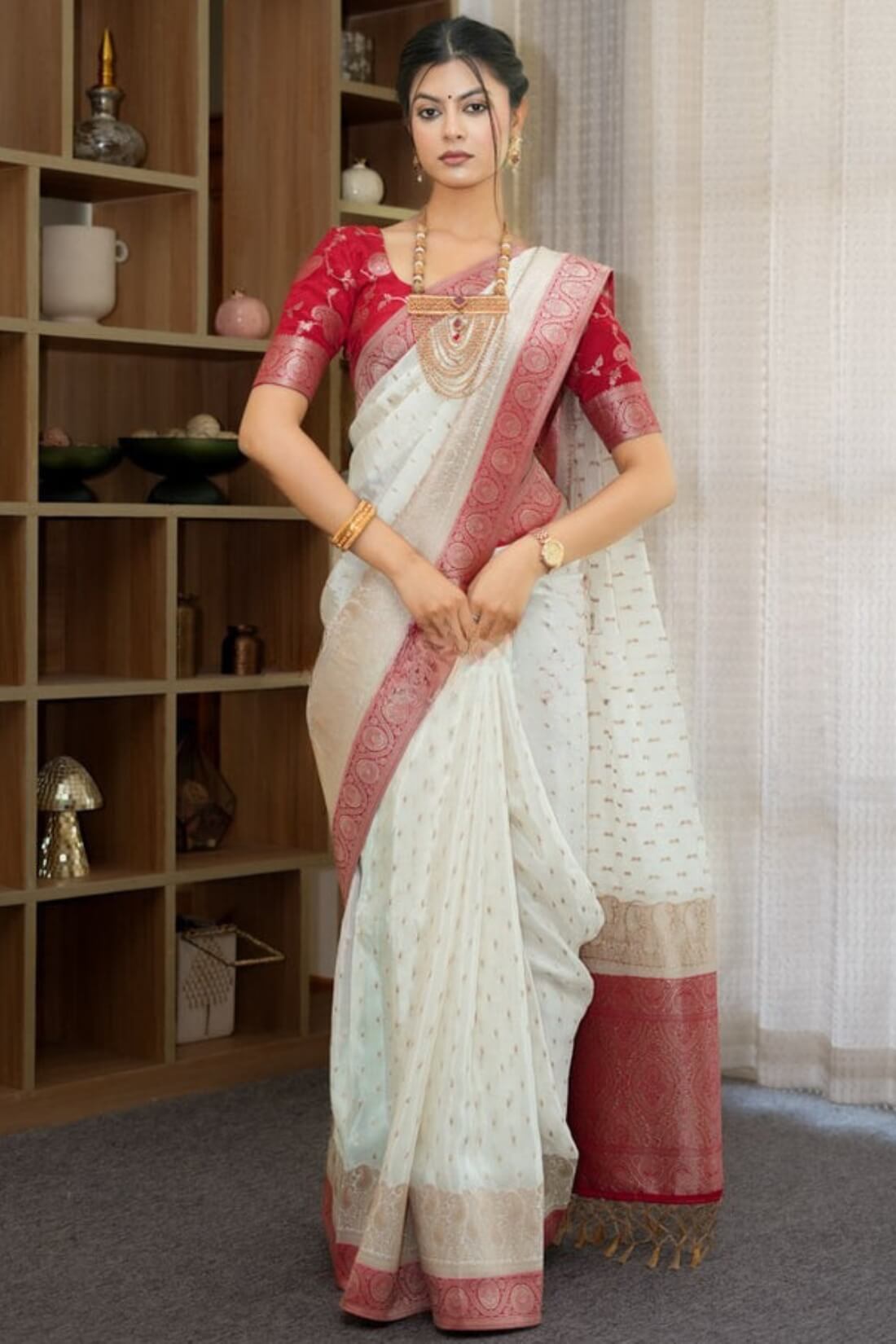 Admirable Off White Soft Silk Saree With Gossamer Blouse Piece