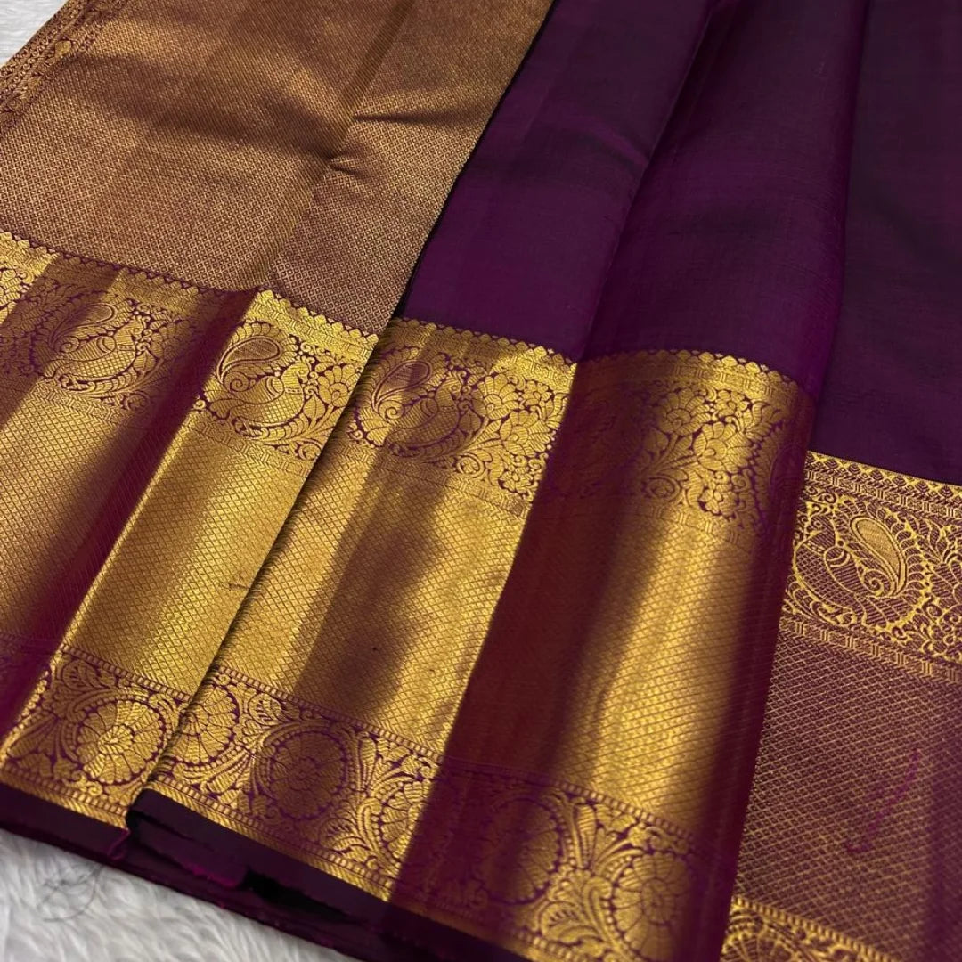 Adoring Purple Soft Banarasi Silk Saree With Admirable Blouse Piece