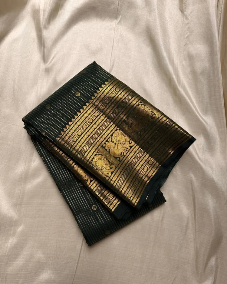 Dark Green Soft Banarasi Silk Saree With Amiable Blouse Piece