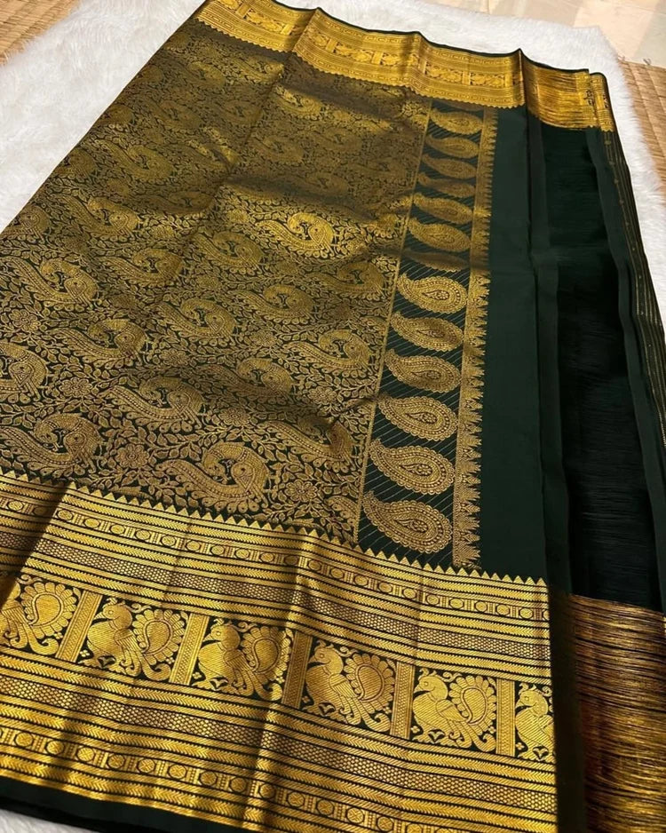 Dark Green Soft Banarasi Silk Saree With Amiable Blouse Piece