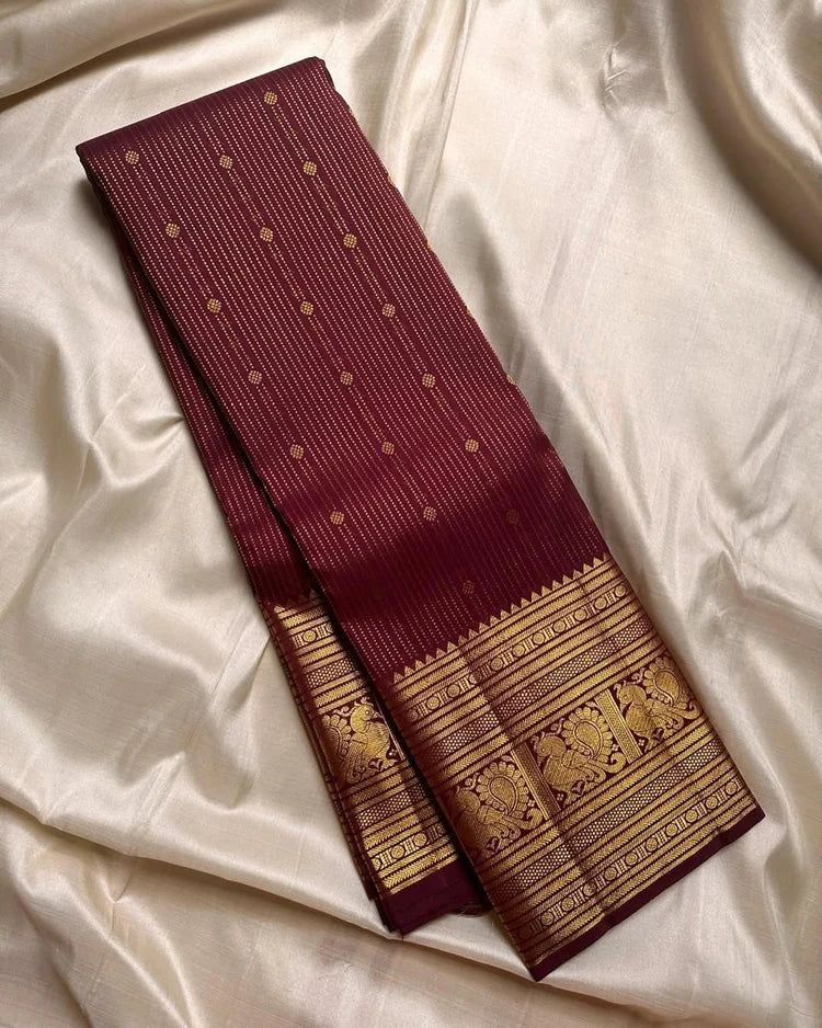 Maroon Soft Banarasi Silk Saree With Inimitable Blouse Piece