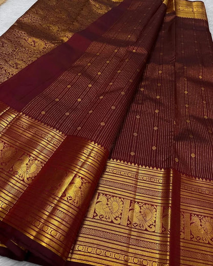 Maroon Soft Banarasi Silk Saree With Inimitable Blouse Piece