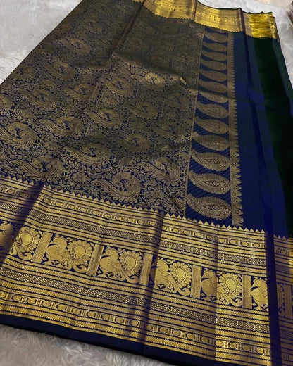Navy Blue Soft Banarasi Silk Saree With Gratifying Blouse Piece