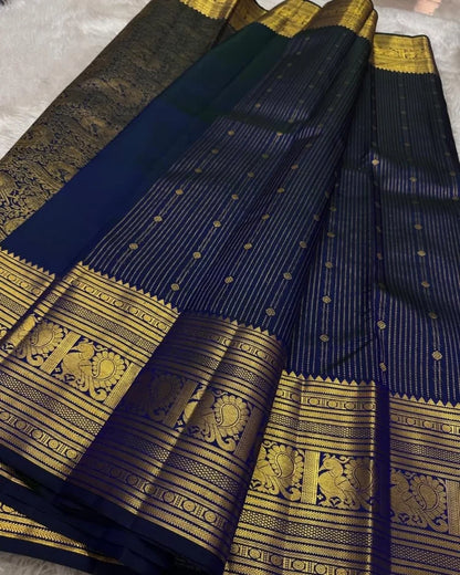 Navy Blue Soft Banarasi Silk Saree With Gratifying Blouse Piece