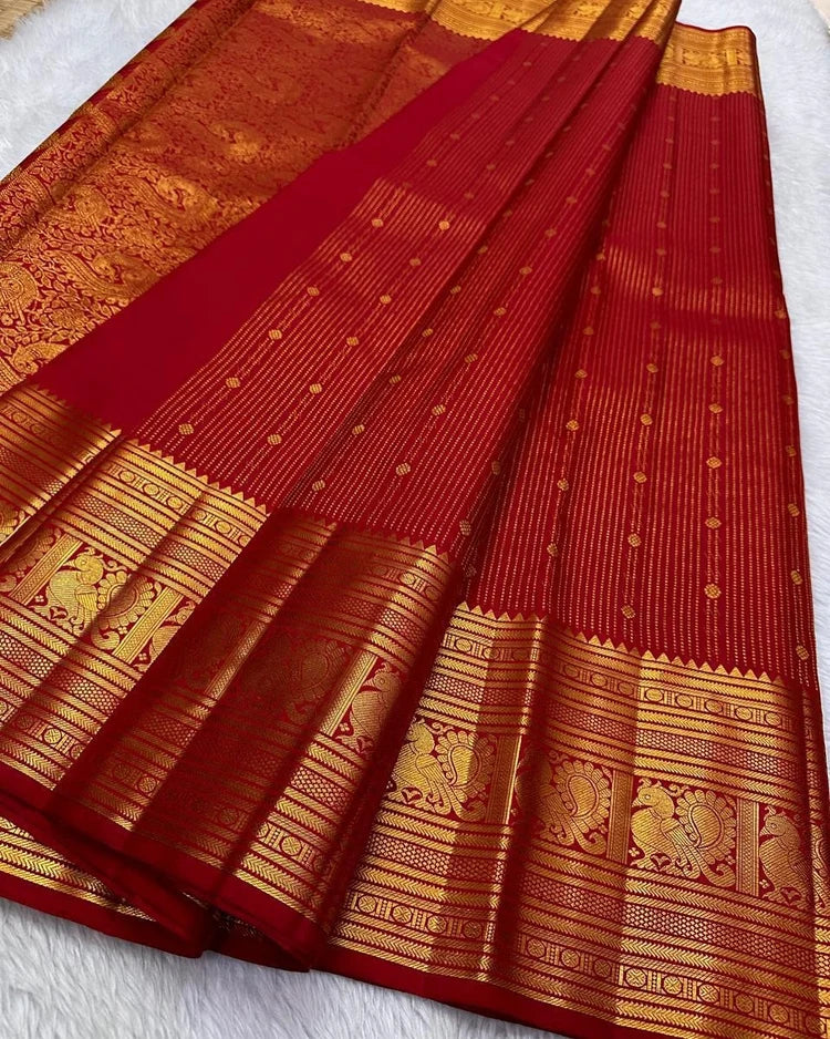 Red Soft Banarasi Silk Saree With Conflate Blouse Piece