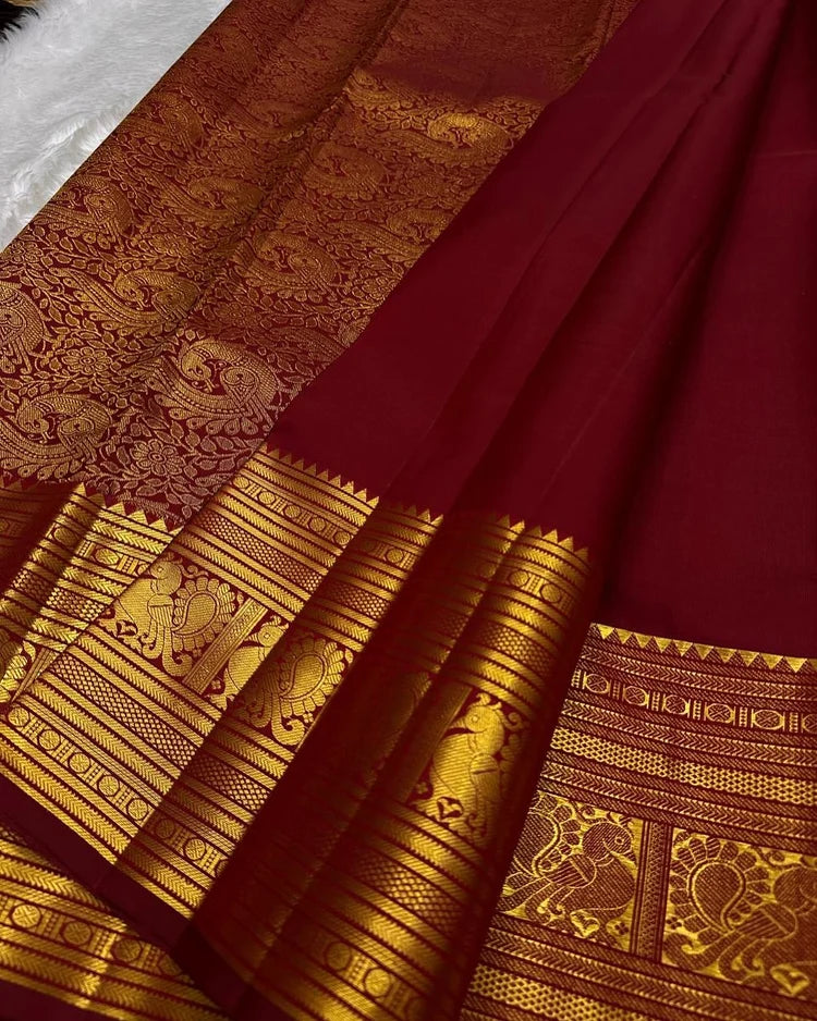 Red Soft Banarasi Silk Saree With Conflate Blouse Piece