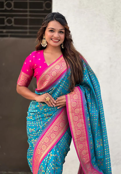 Fragrant Firozi Soft Silk Saree With Transcendent Blouse Piece