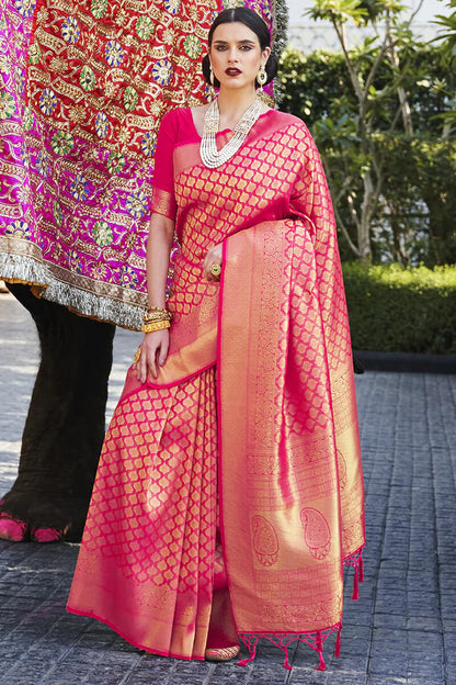 Arresting Firozi Kanjivaram Silk Saree With Flamboyant Blouse Piece