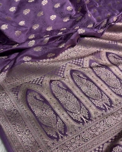 Ityaa - Lavender Bloom – Satin Silk Saree with Silver Zari Weaving