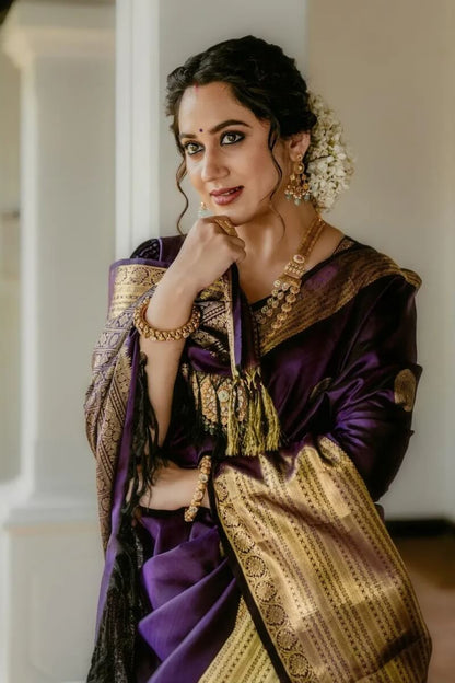 Evocative Purple Soft Banarasi Silk Saree With Piquant Blouse Piece