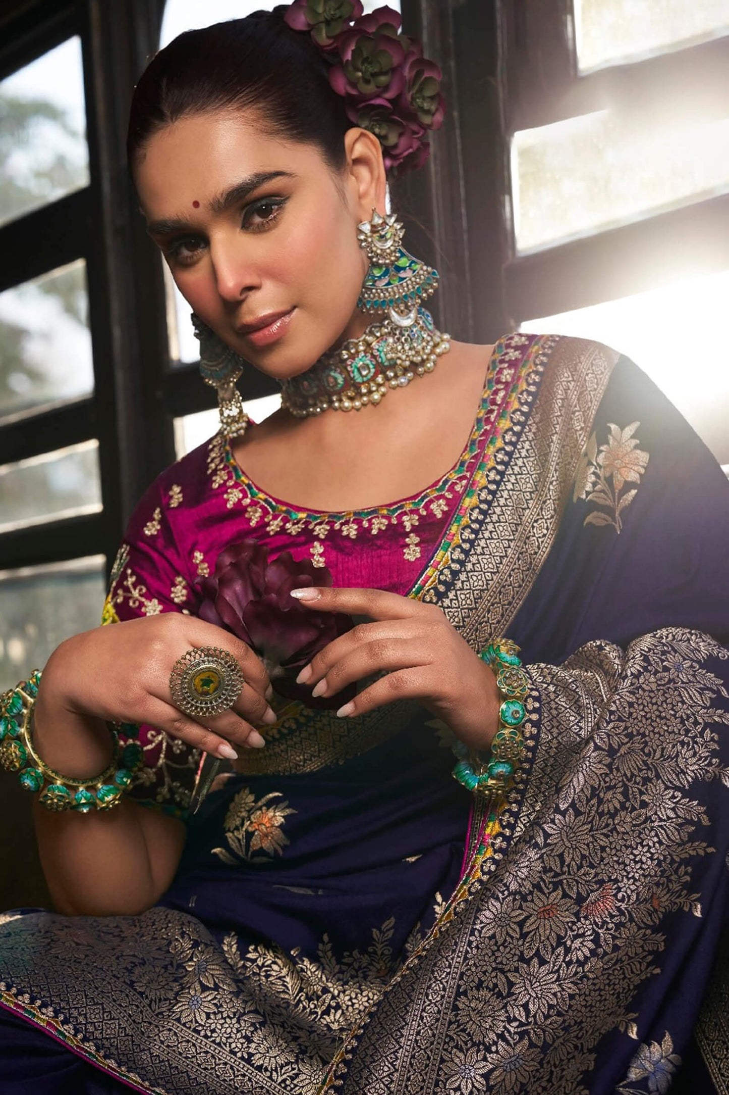 Smashing Navy Blue Pure Viscose Dola Silk Saree With Smart Blouse Piece