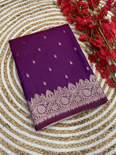 Admirable Purple Soft Banarasi Silk Saree With Enchanting Blouse Piece