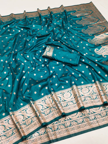 Murmurous Rama Soft Banarasi Silk Saree With Lissome Blouse Piece