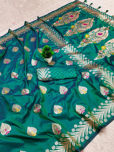 Splendiferous Rama Soft Banarasi Silk Saree With Stylish Blouse Piece