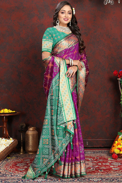 Profuse Purple Soft Banarasi Silk Saree With Proficient Blouse Piece