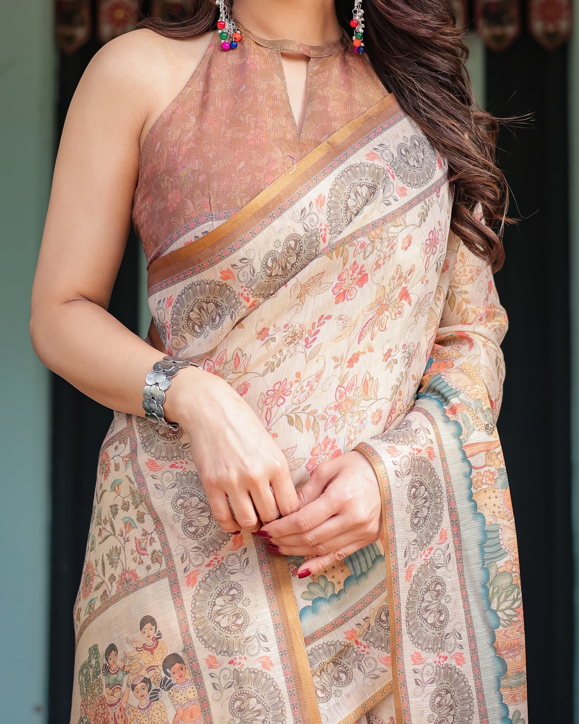 Ivory Beige Handcrafted Printed Silk Saree with Traditional Motifs & Designer Pallu