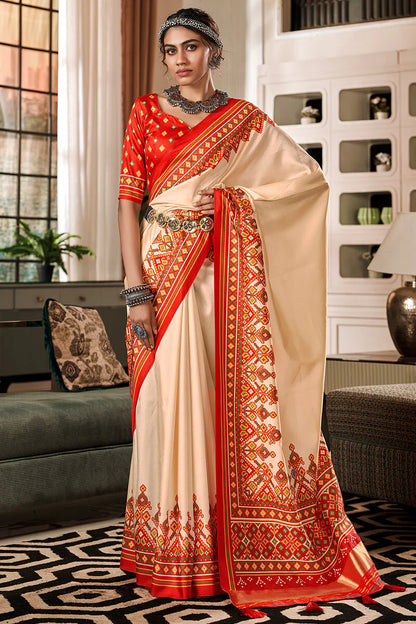Pleasant Purple Patola Silk Saree with Classic Blouse Piece