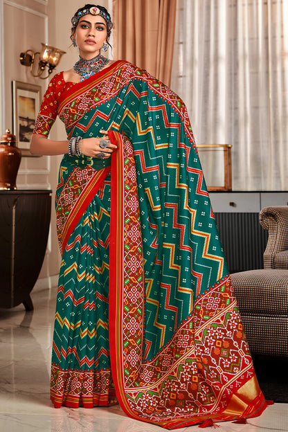 Pleasant Purple Patola Silk Saree with Classic Blouse Piece