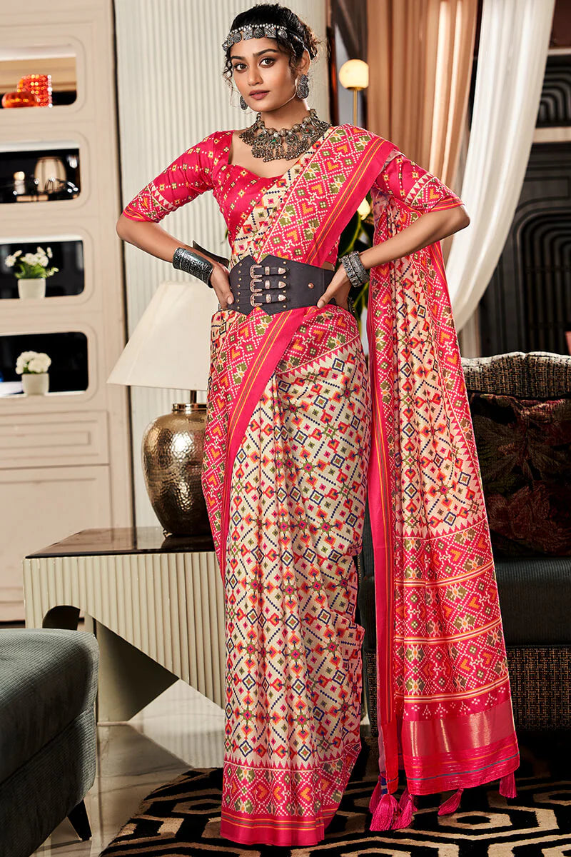 Pleasant Purple Patola Silk Saree with Classic Blouse Piece