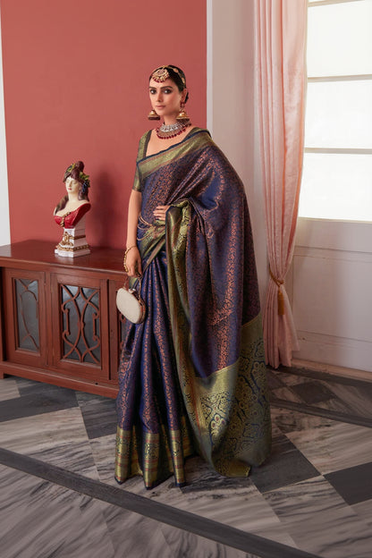 Phenomenal Red Kanjivaram Silk Saree With Appealing Blouse Piece