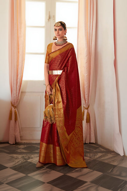 Phenomenal Red Kanjivaram Silk Saree With Appealing Blouse Piece