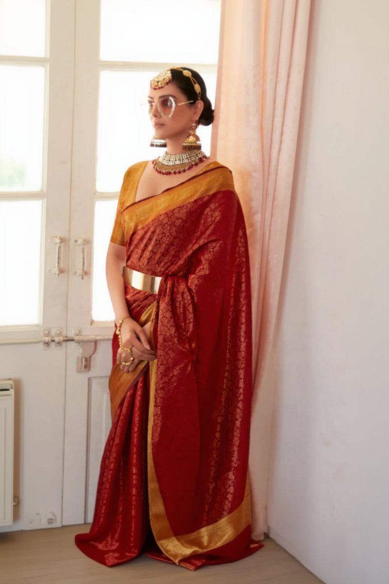 Phenomenal Red Kanjivaram Silk Saree With Appealing Blouse Piece