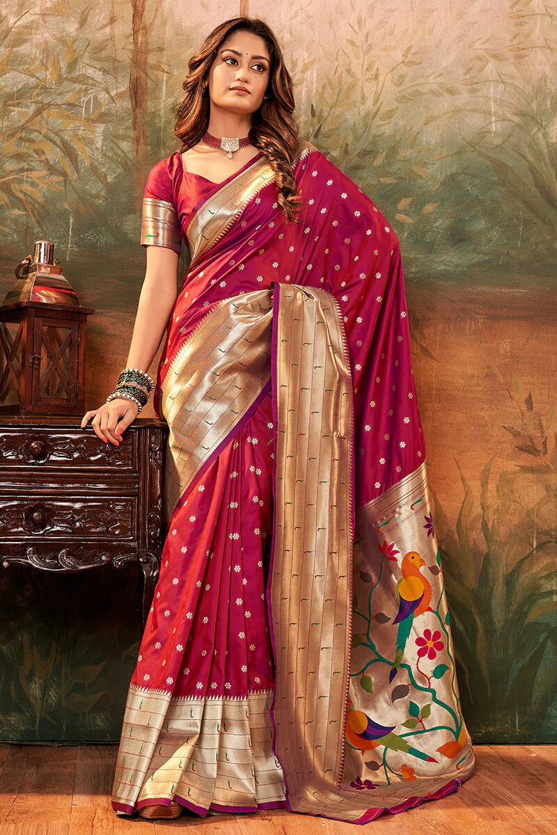 Prominent Dark Green Paithani Silk Saree With Ethnic Blouse Piece