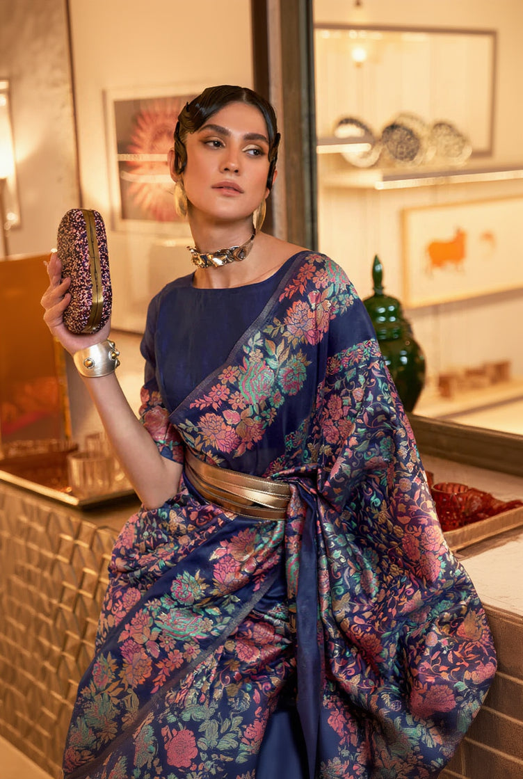 Snazzy Navy Blue Pashmina saree With Snappy Blouse Piece