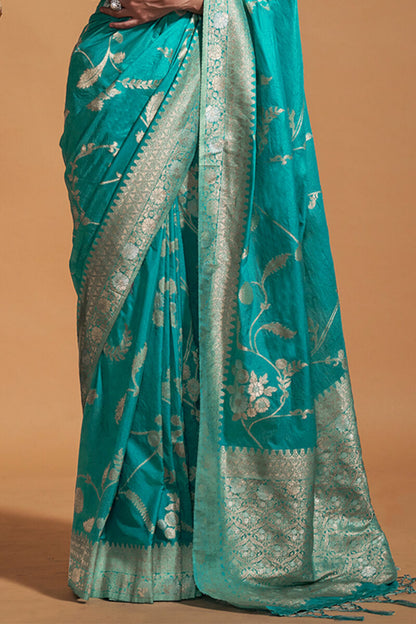 Chatoyant Turquoise Georgette Banarasi Silk Saree With Evanescent Blouse Piece