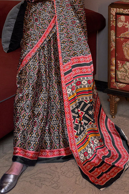Resplendent Black Digital Printed Satin Silk Saree With Piquant Blouse Piece