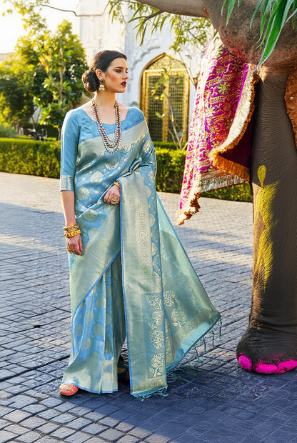 Arresting Firozi Kanjivaram Silk Saree With Flamboyant Blouse Piece