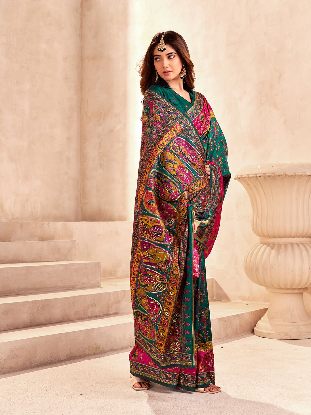 Lustrous Dark Green Nylon Dola Pashmina Saree With Devastating Blouse Piece