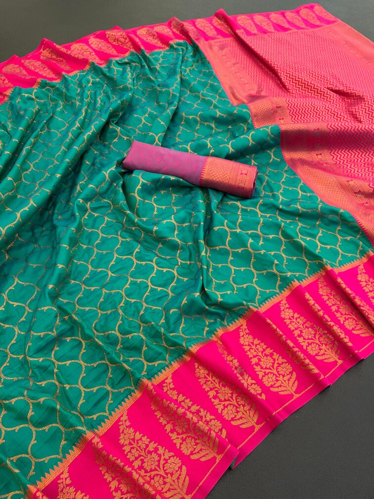 Scintilla Sea Green Soft Banarasi Silk Saree With Confounding Blouse Piece