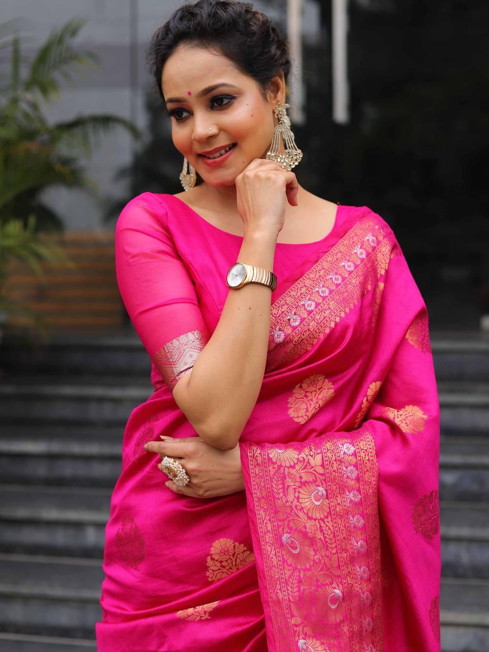 Admirable Dark Pink Soft Silk Saree With Dissemble Blouse Piece