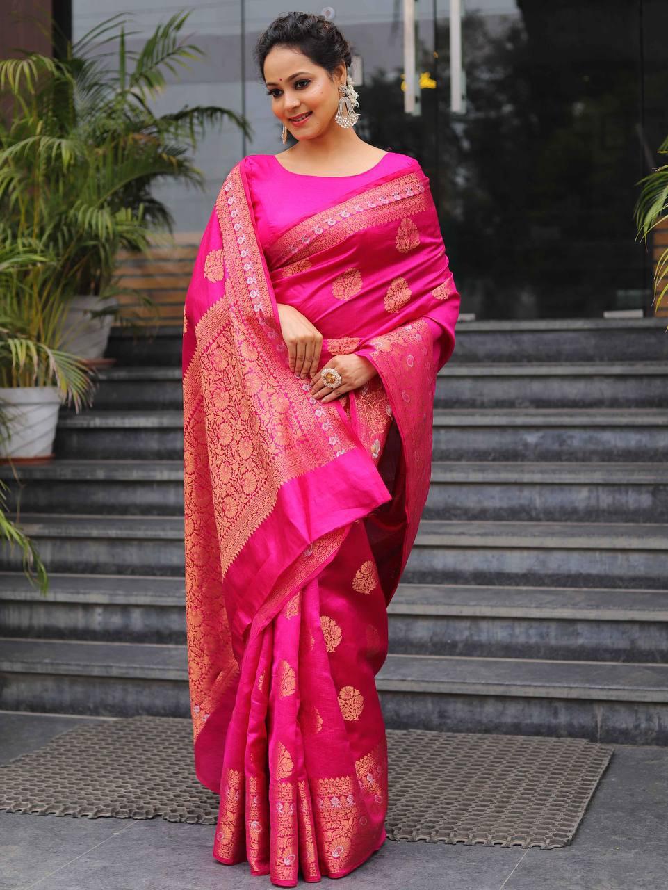 Admirable Dark Pink Soft Silk Saree With Dissemble Blouse Piece