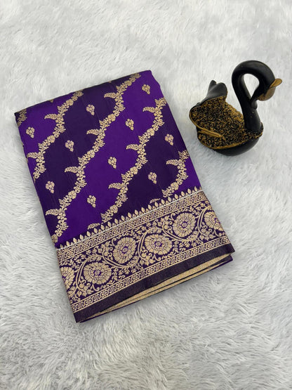 Verdant Purple Soft Banarasi Silk Saree With Felicitous Blouse Piece