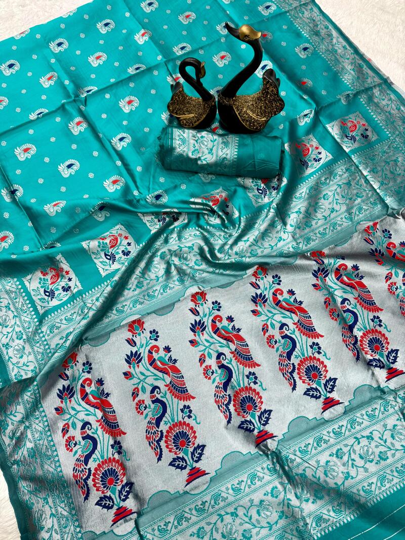 Quixotic Turqiouise Paithani Silk Saree With Majesty Blouse Piece