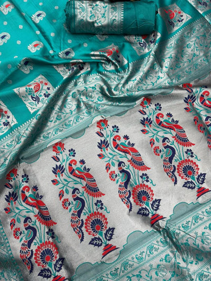 Quixotic Turqiouise Paithani Silk Saree With Majesty Blouse Piece